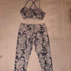 Marble workout set - like new